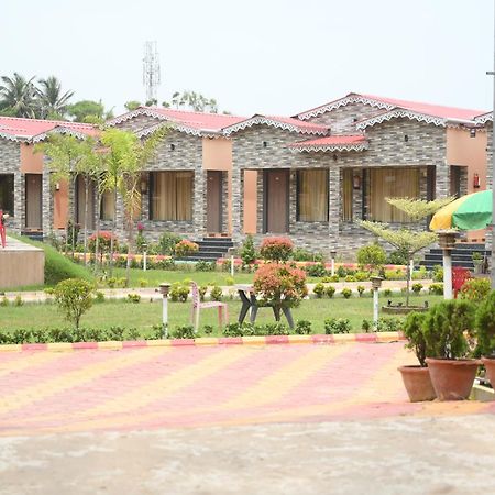 Golden View Resort And Restaurant Tajpur المظهر الخارجي الصورة