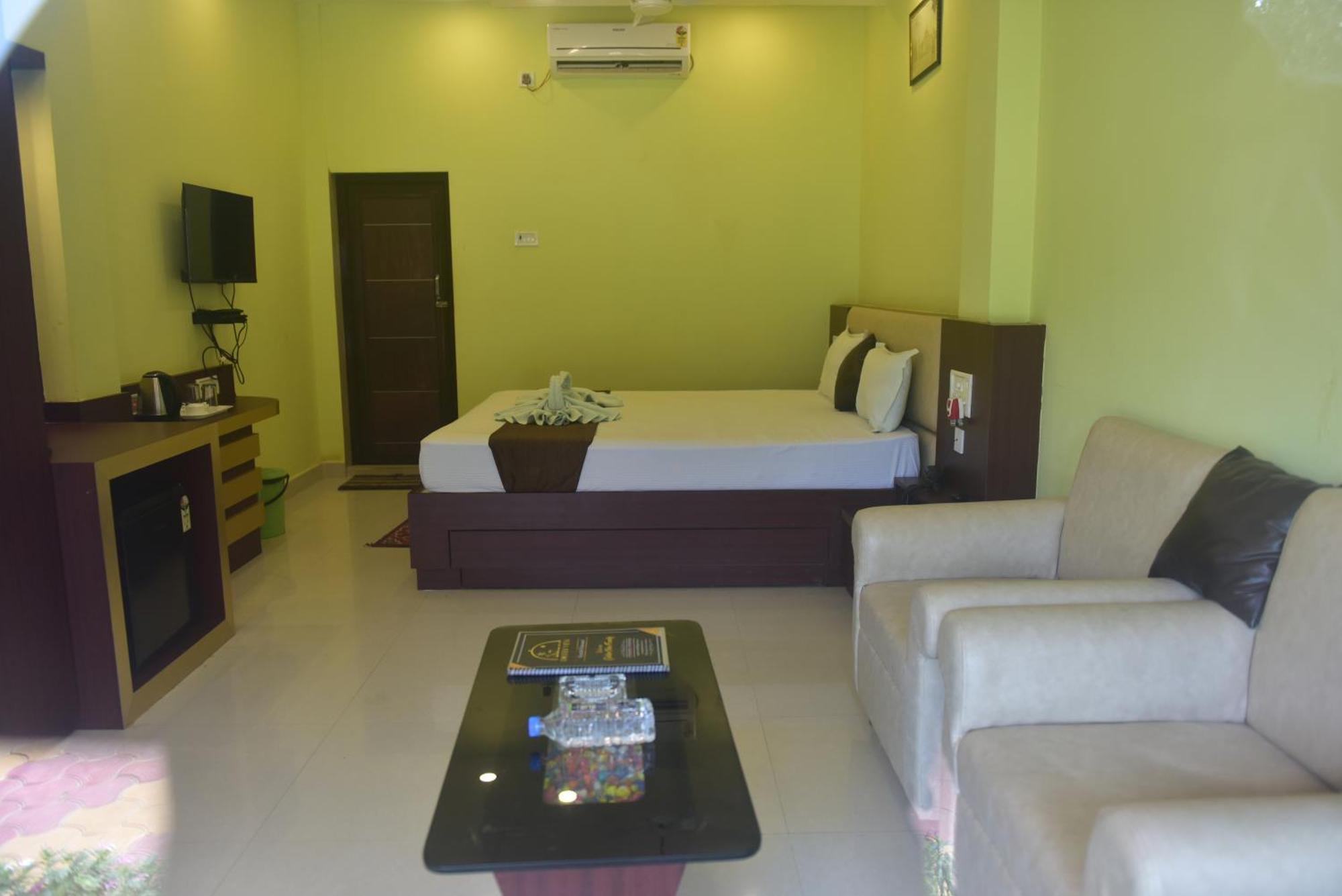 Golden View Resort And Restaurant Tajpur المظهر الخارجي الصورة