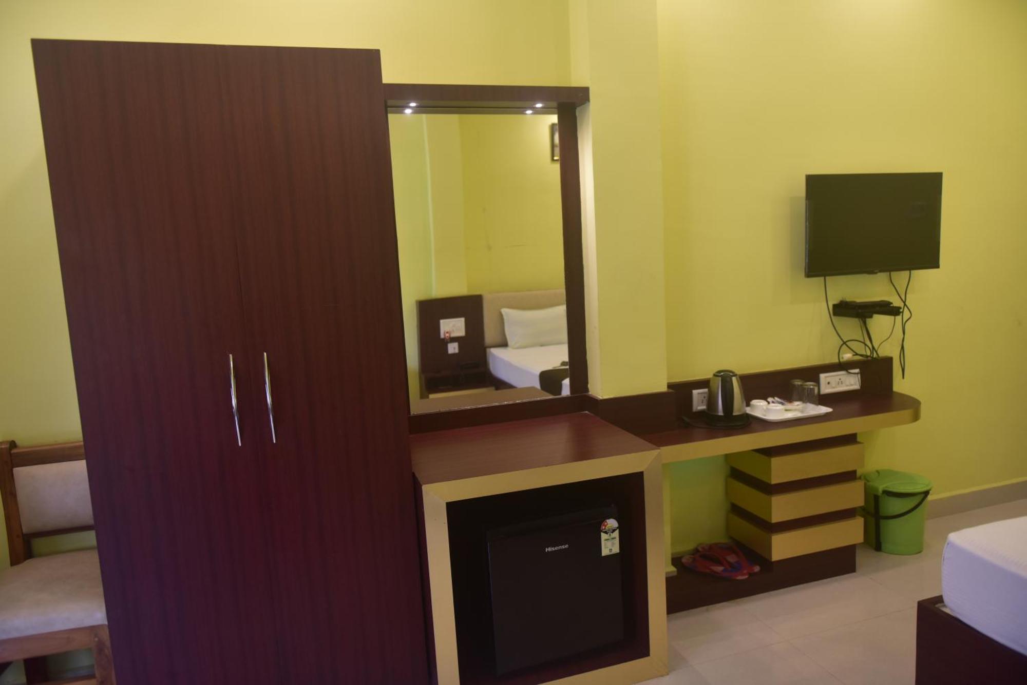 Golden View Resort And Restaurant Tajpur المظهر الخارجي الصورة